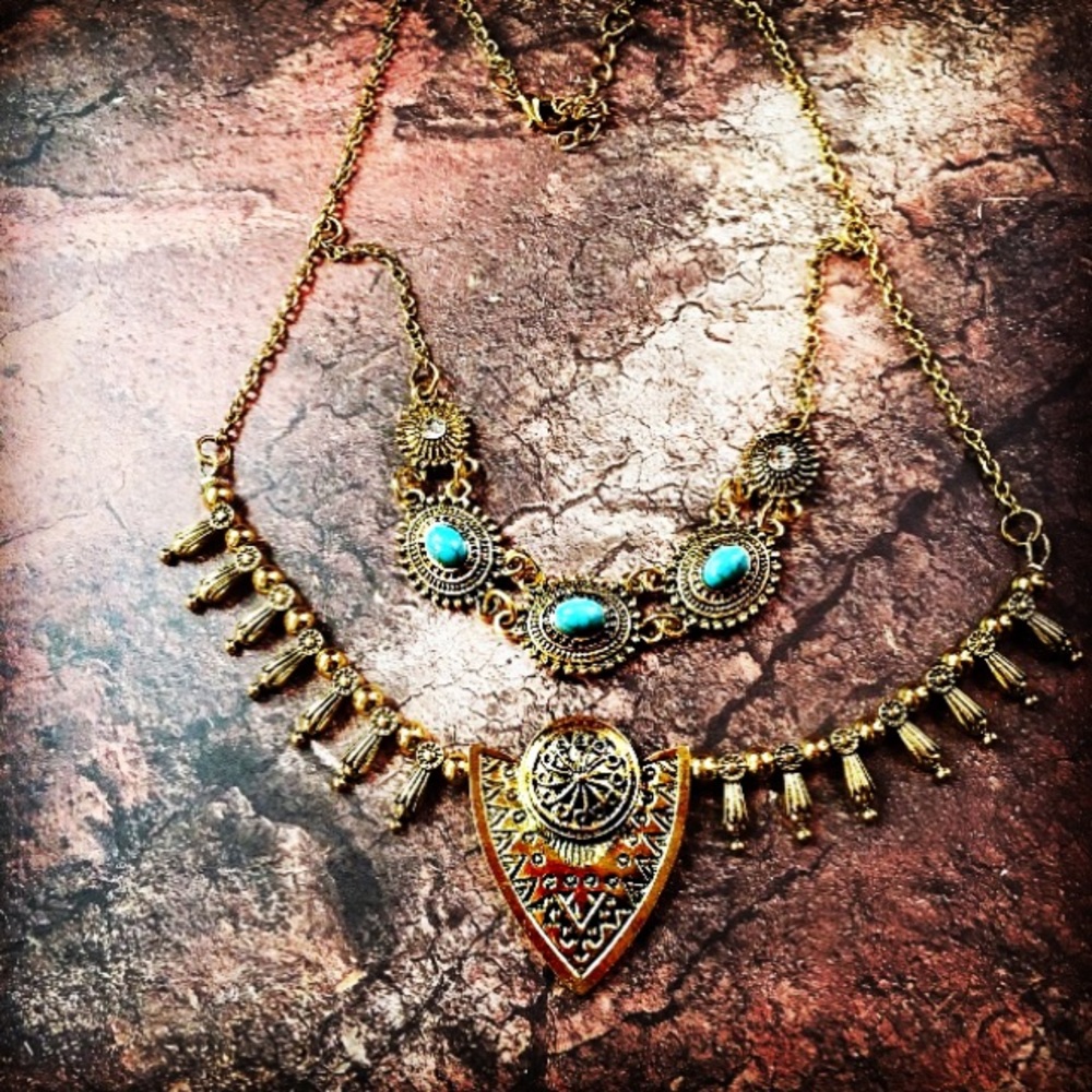 🌼Boho layered necklace,gold statement necklace - Picture 2 of 2